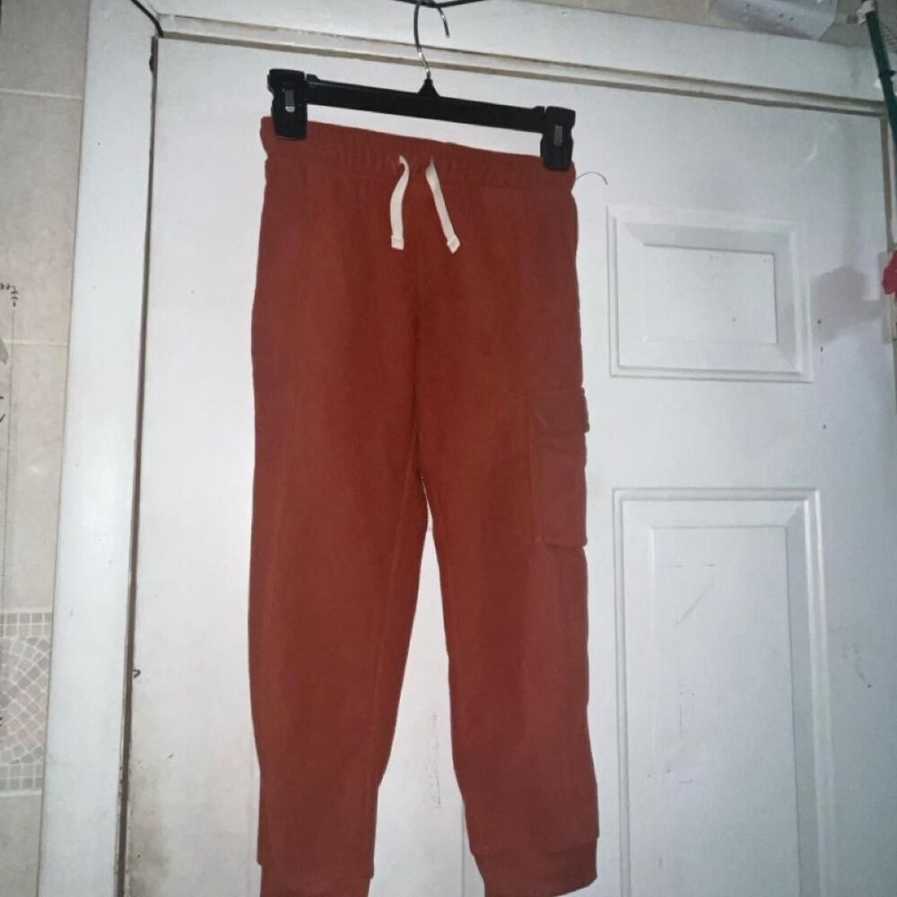 Cat and Jack orange sweats size S